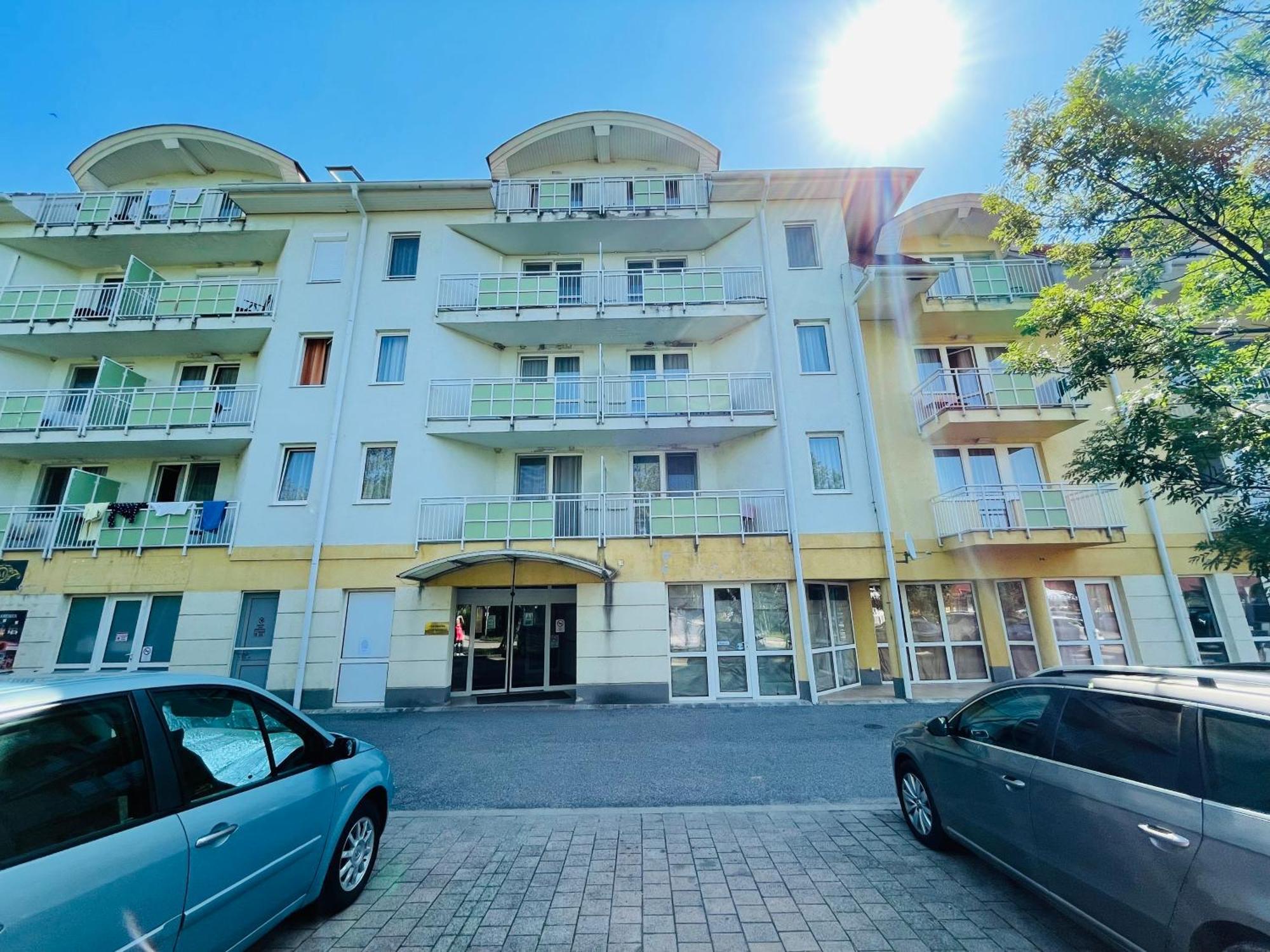 Joy Apartman Залакарос Екстериор снимка
